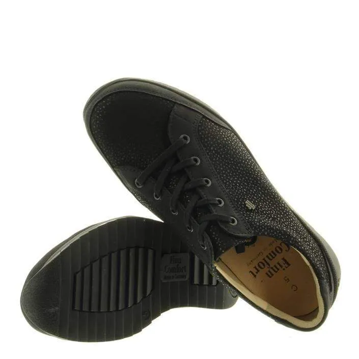 Finn Comfort Women's Pordeone Shoes- Buggy Schwarz