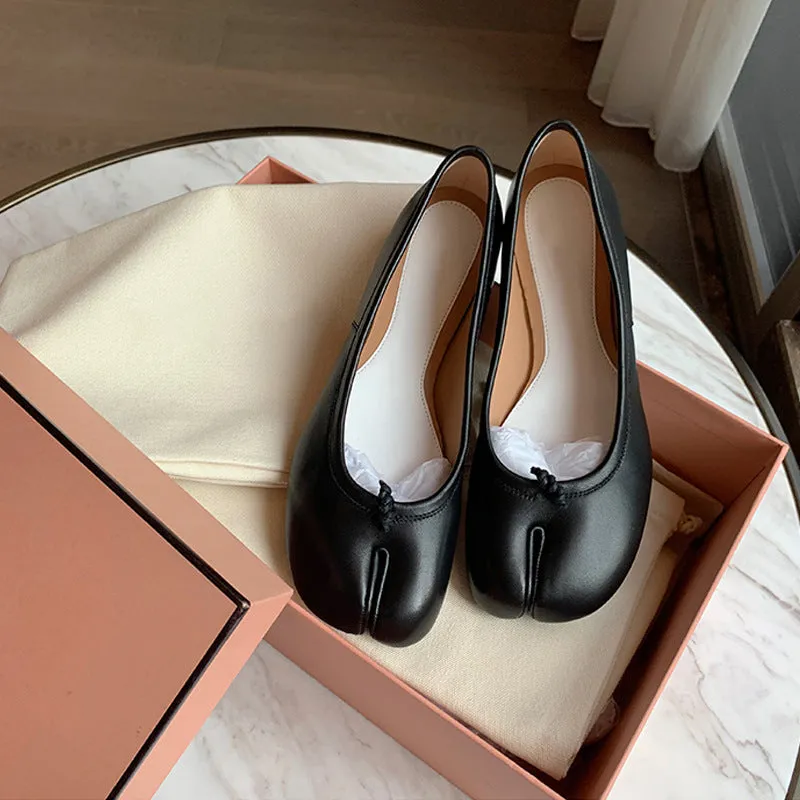 Lunaria Stylish Tabi Pumps