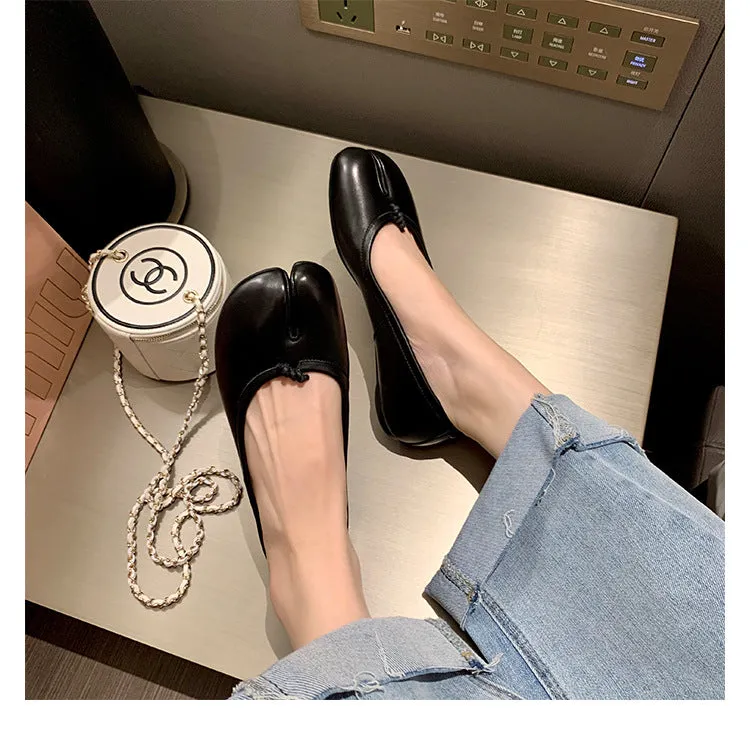 Lunaria Stylish Tabi Pumps