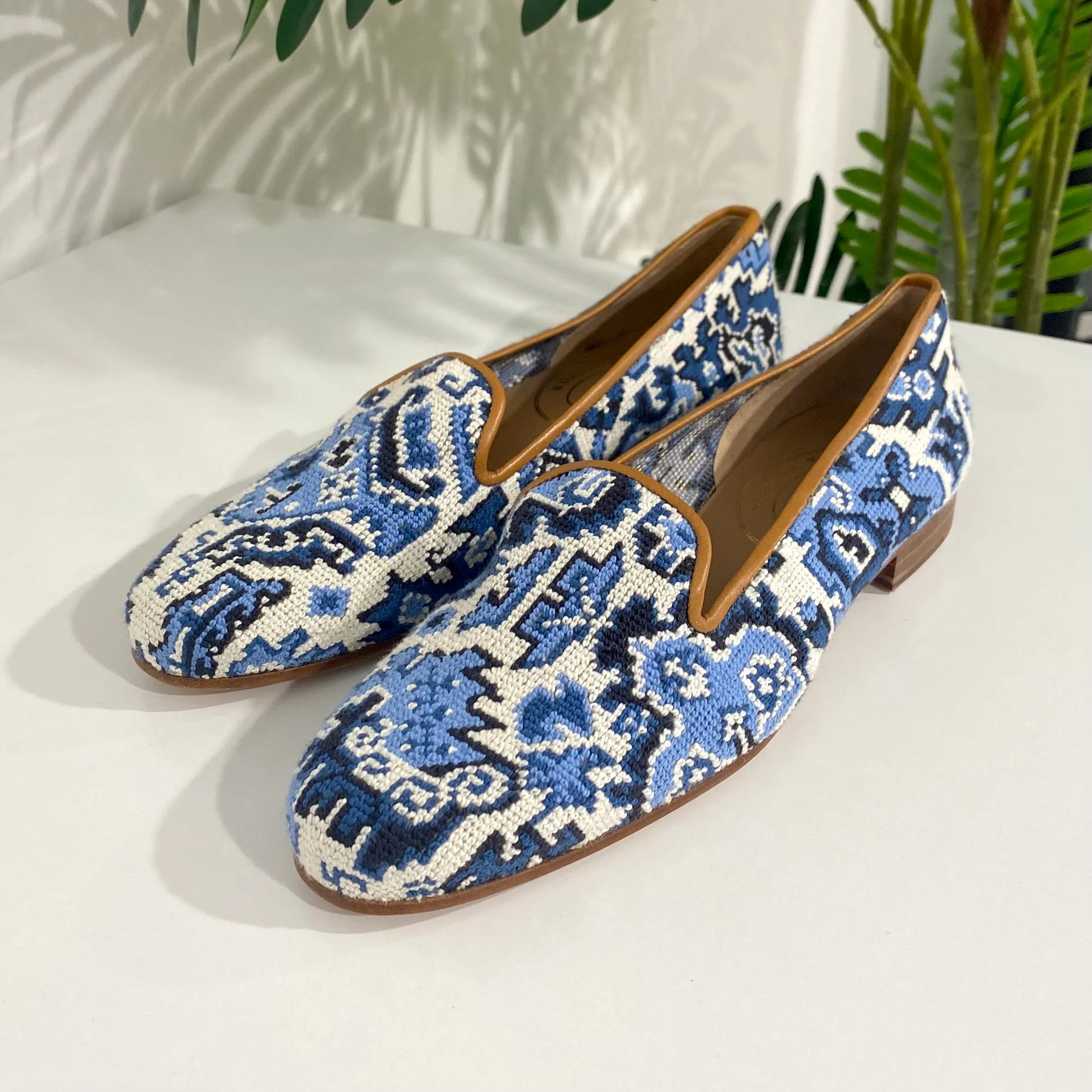 Stubbs & Wootton Blue & White Loafers size 10.5