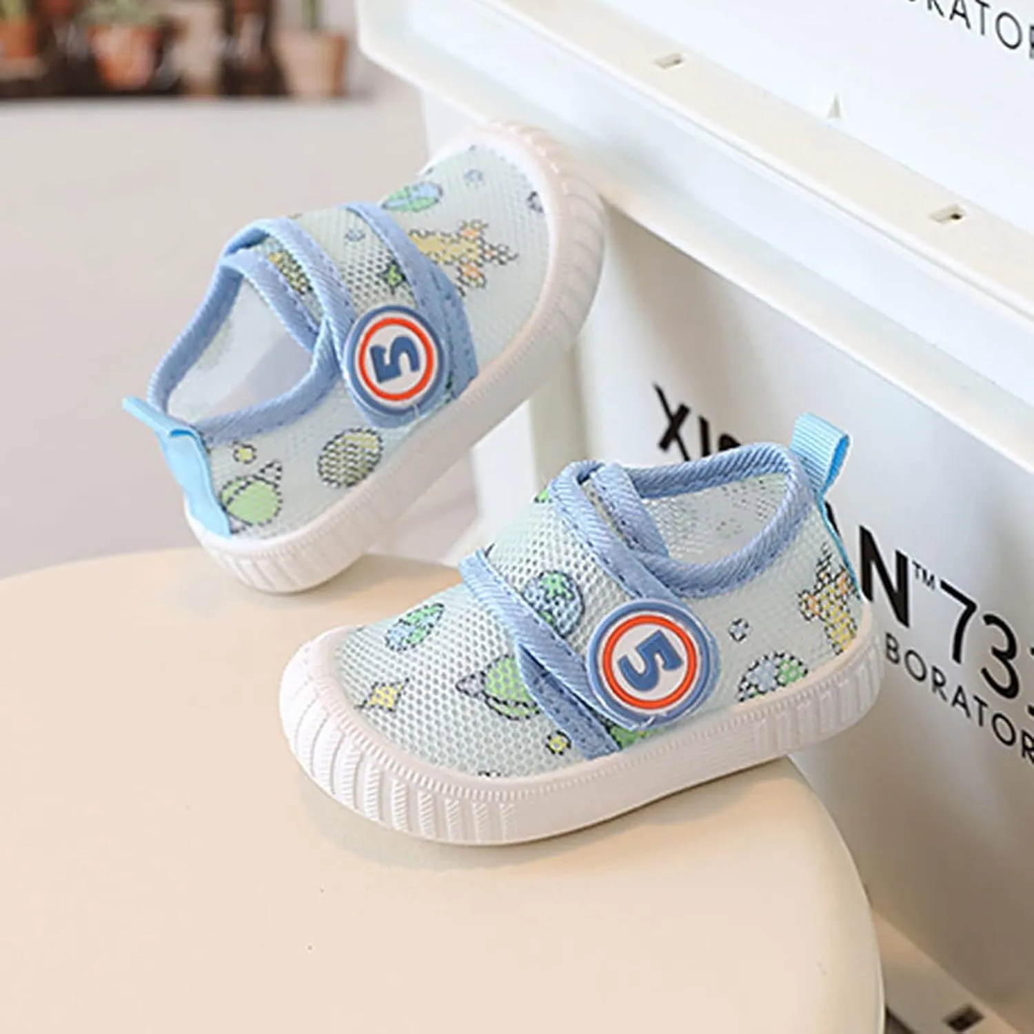 Toddler Girl Baby Boy Squeak Sneakers Cute Comfort Anti-Slip Soft Sole First-Walking Little Kid Trainers Shoes