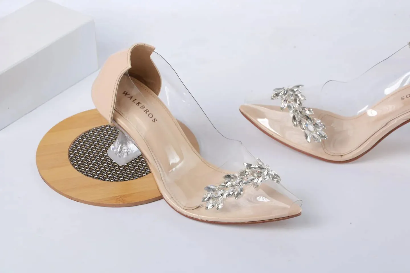 TRANSPARENT CRYSTAL CINDERELLA GLASS HEEL SHOES - BEIGE