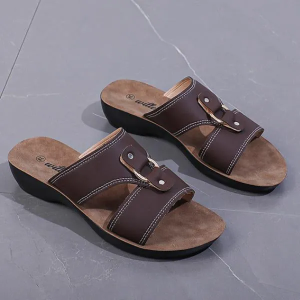 Women's Soft Sole Casual Flat Retro Slippers 88607760S